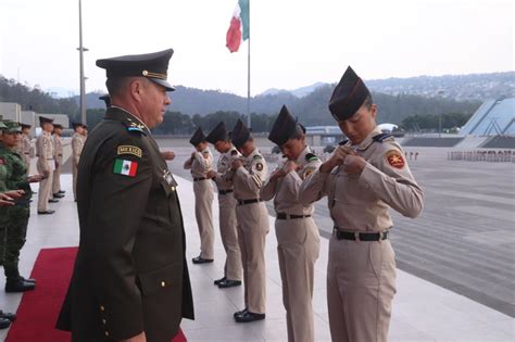 Cadetes Del Heroico Colegio Militar Reciben Sus Alas De Paracaidistas