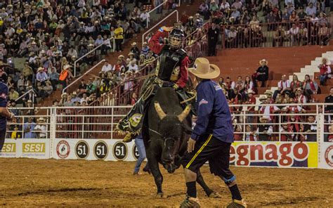 Fotos Confira Noite Do Rodeio Internacional Em Barretos Fotos Em