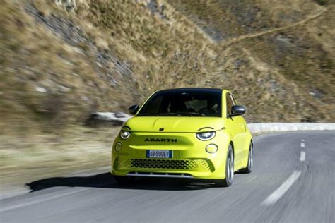 Abarth 500e 155 ch pour la première voiture électrique au Scorpion