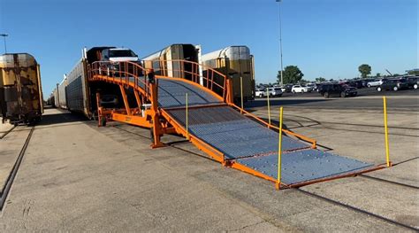 Autorack Loading Ramp | Remote-Controlled - Greenfield Products