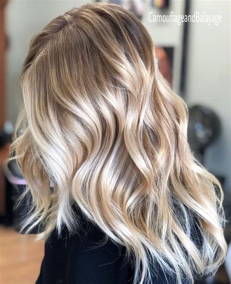 Blonde Balayage Full Voluminous Wavy Hair Inspiration Soft Shiny