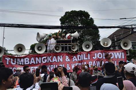 Demo Di Depan Kpu Eks Danjen Kopassus Sebut Jokowi Sutradara Pemilu