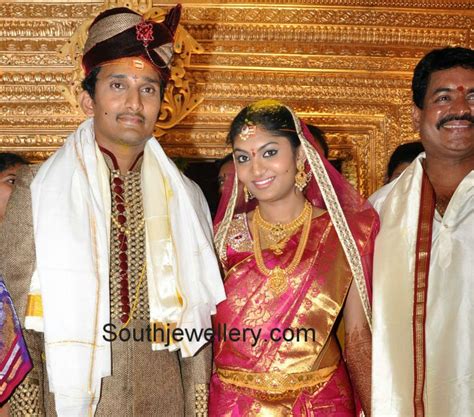 Actor Sivaji Raja Daughter Wedding Jewellery - Indian Jewellery Designs