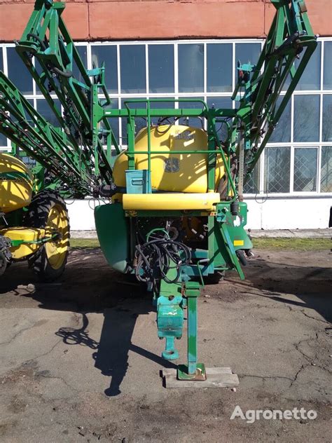 John Deere I Getrokken Veldspuit Te Koop Oekra Ne Zolotonosha Pr