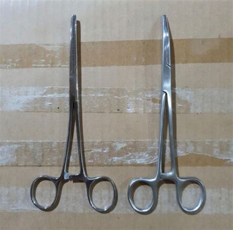 Pean Haemostatic Forceps 18cm Lurus Bengkok Klem Arteri Pean