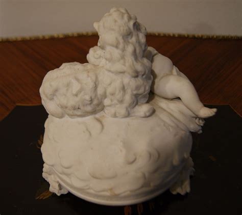 Coppia Di Antiche Statuine In Porcellana Biscuit Francese Del