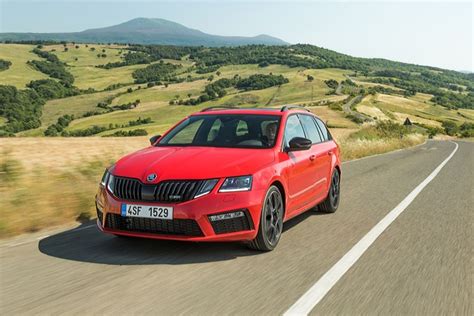 SKODA OCTAVIA RS 245 sportlich geräumig und praktisch der