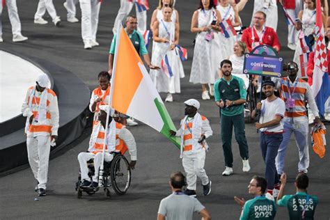 Cérémonie Douverture Des Jeux Paralympiques 2024 Photos