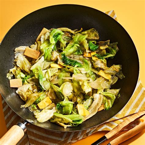 Stir Fried Iceberg Lettuce