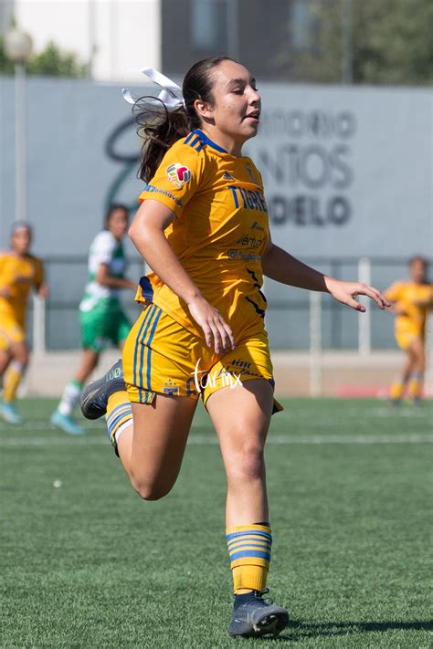 Andrea Qui Onez Santos Laguna Vs Tigres Femenil Sub J