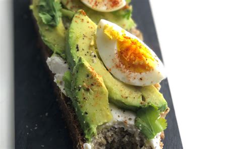 Tartine Davocat Uf Dur Recette En Recette Tartine Avocat