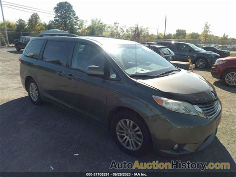 Tdyk Dc Bs Toyota Sienna Xle V View History And Price At