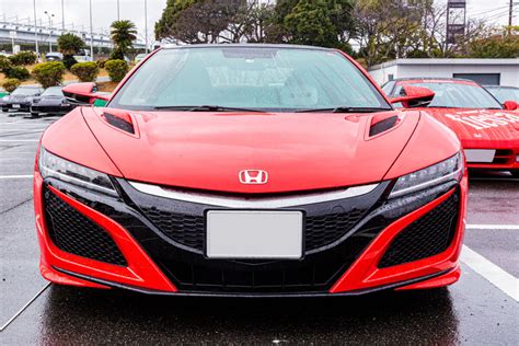 【画像ギャラリー】ホンダ2代目「nsx」は3台目！ 初代前期・後期「r」も所有するオーナーによる両車の乗り味の違いとは？ Auto Messe Web（オートメッセウェブ） 〜 クルマを