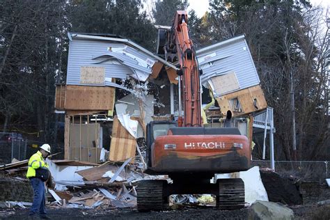 House Where University Of Idaho Students Were Killed Demolished Crime