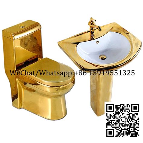 Luxury Gold Plated Toilet and Basin Set