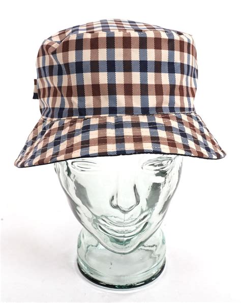 Aquascutum Reversible Bucket Hat Navy Check S Casual Classics