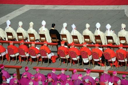 Tens Thousands Faithful Attended Openair Canonization Editorial Stock ...