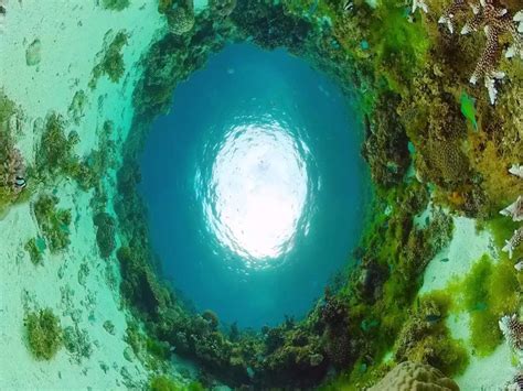 World Blue Hole Discovery Worlds Deepest Blue Hole Discovered With