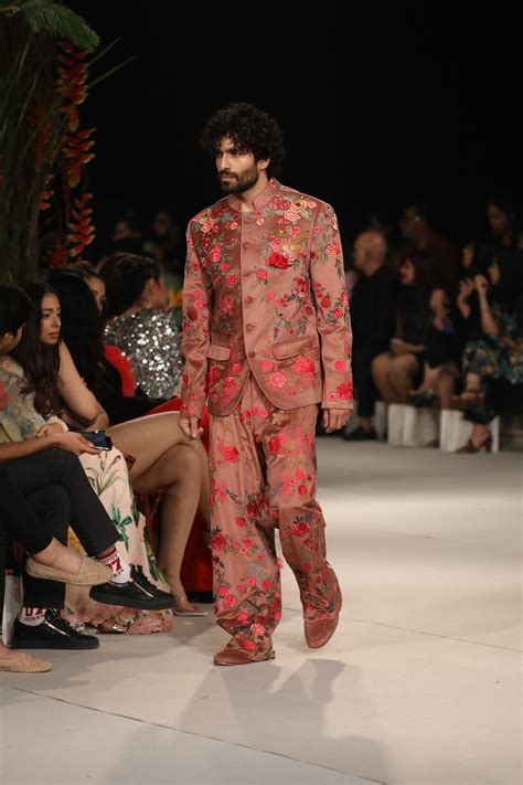 Varun Bahl Showcases His Fall 2022 Haute Couture Collection New Leaf