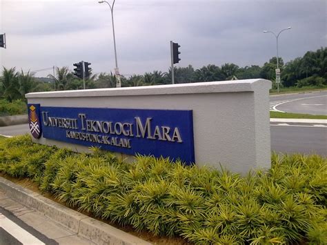 Kolej Bunga Kuning Pertama UiTM Puncak Alam Fiksyen Shasha