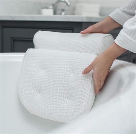 How To Choose The Best Bath Pillow – Top 5 Things To Look For