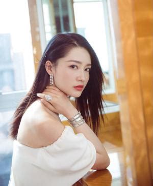 Li Qin (Chinese Actress) ⋆ Global Granary