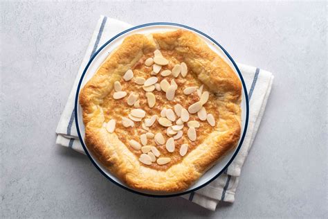 Traditional British Recipes: Bakewell Pudding Recipe