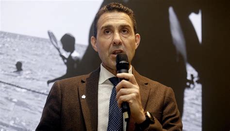 Il generale Roberto Vannacci candidato con la Lega alle Europee ora è