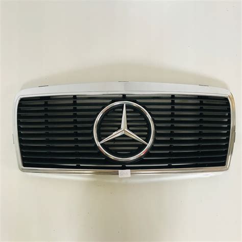 GRILL ATRAPA DUŻA GWIAZDA MERCEDES W124 ORYGINAŁ 11318193708