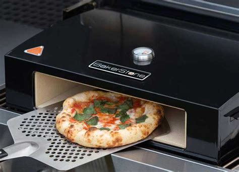 BakerStone Pizza Oven Box Reviewed And Rated