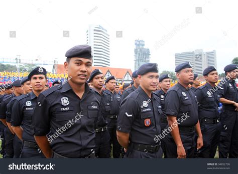 Kuala Lumpur Jan 28 Royal Malaysian Police Pdrm Stand Still