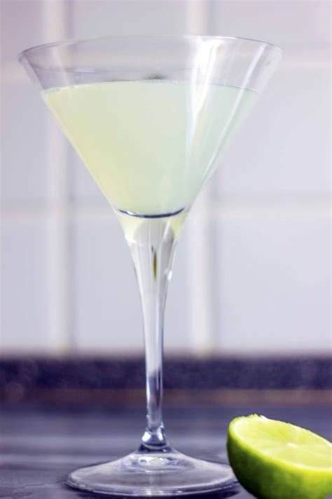 Gimlet Cocktail La Ricetta Originale Wine Dharma