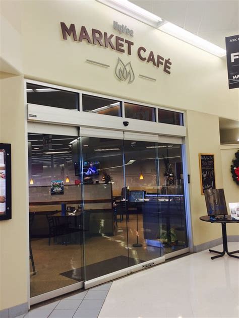 Hy Vee Market Cafe Rochester Photos And Restaurant Reviews Order Online Food Delivery