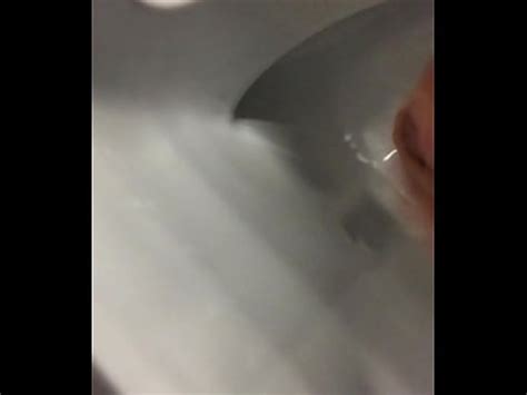 Public Toilet Handjob Xvideos