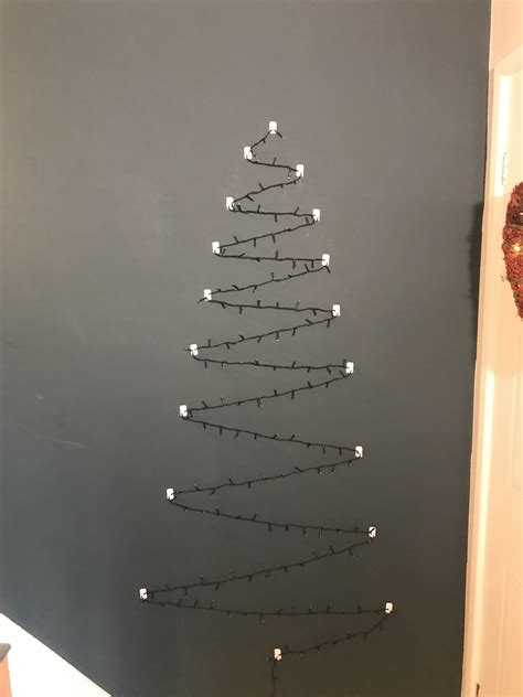 Make A Diy Christmas Tree For Your Wall Velcro® Brand Blog