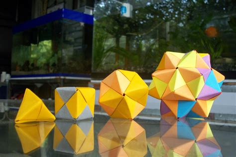 Yey Origami Sonobe Unit Polyhedra