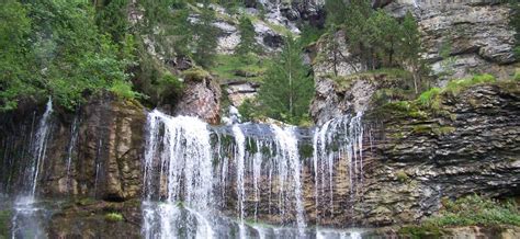 D Couvrir La R Gion Autour Du Camping Lac De Carouge En Savoie