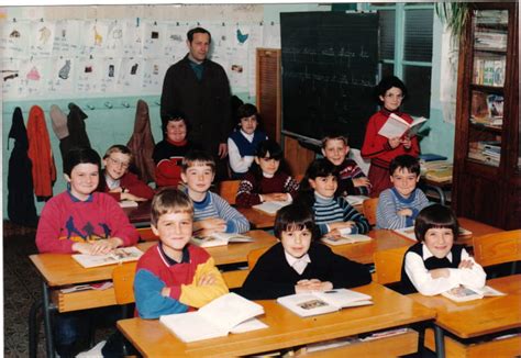 Photo De Classe Classe Unique De Ecole De Bousies Robersart