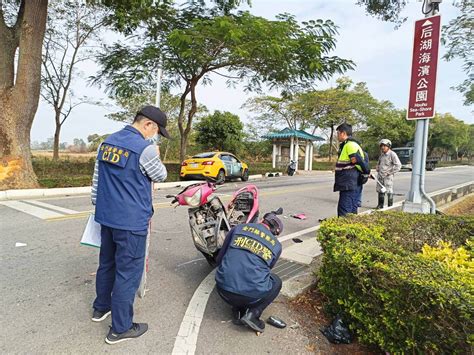 金門小黃搶快 撞飛機車 母女噴飛10公尺 母亡女重傷 金門go資訊網