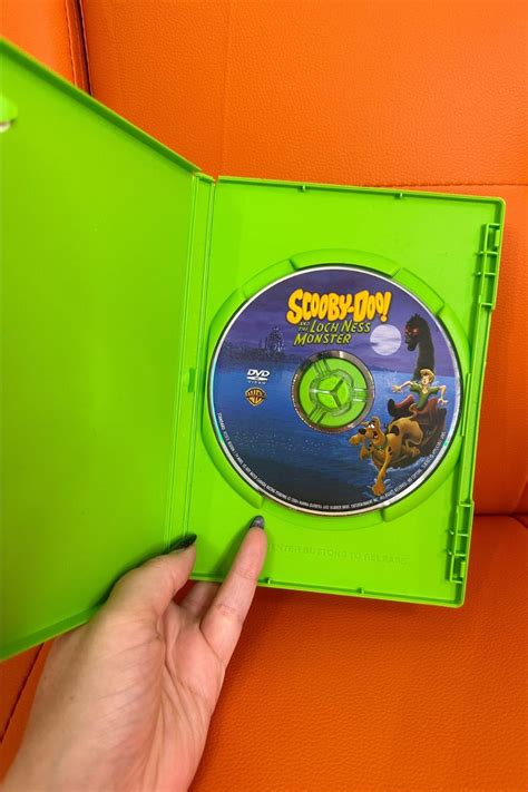 SCOOBY-DOO AND THE LOCH NESS MONSTER DVD* – Nostalchicks