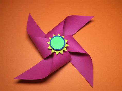 Papercrafts and other fun things: Rotational Symmetry Explained Using 5 ...