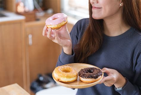 4 Nutrient Deficiencies That Cause Sugar Cravings EMediHealth