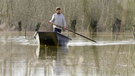 M Ga Bassines La Plupart Des Agriculteurs Sont Prisonniers De Ce