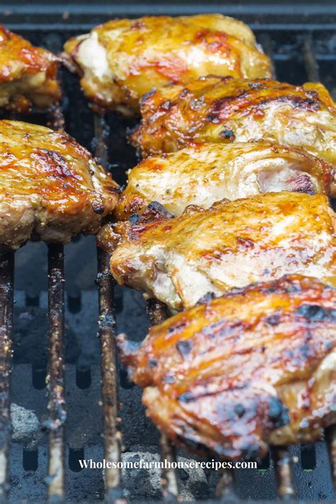 Grilled Chicken Thighs | RecipeLion.com