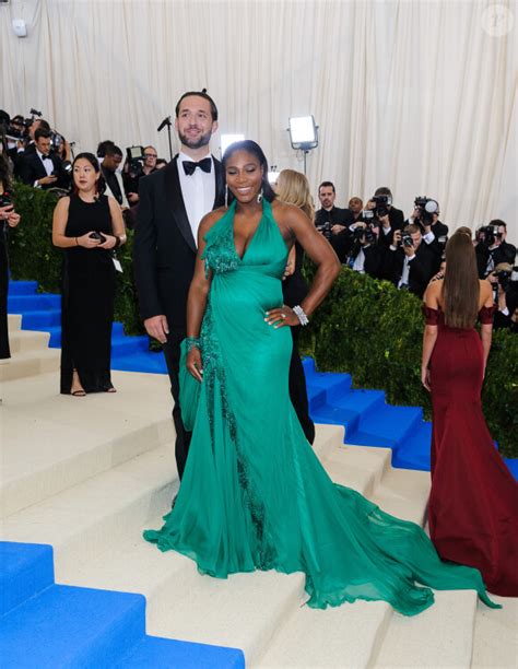 Serena Williams Enceinte De Son Deuxi Me Enfant Elle D Voile Son