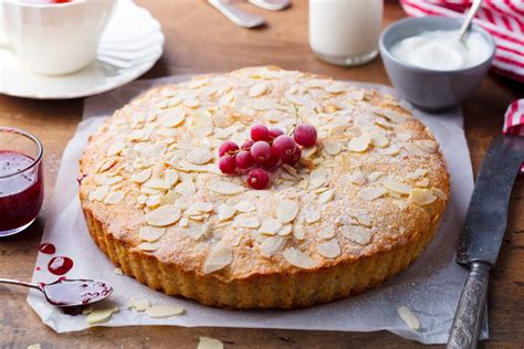 Torta Alle Mandorle E Crema Un Esplosione Di Gusto Al Primo Assaggio