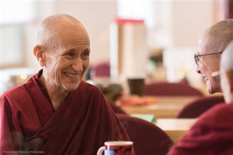 Wie Wird Man Buddhistische Nonne Oder M Nch Btissin Thubten Chodron