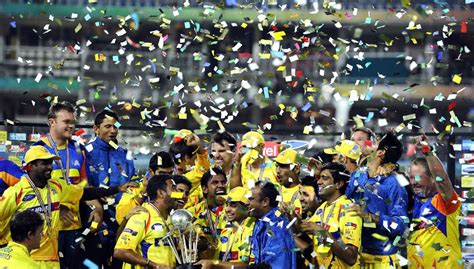 Champions League Final : Chennai Super Kings beats Warriors (Scorecard ...