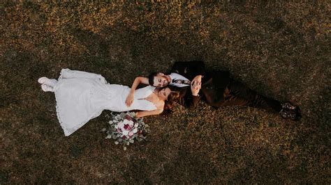 A Wedding At Vesuvius Vineyards Elizabeth Cristian North Carolina