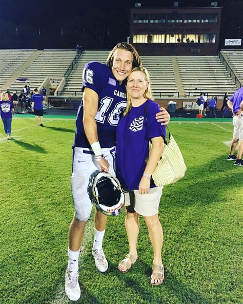 William Trevor Lawrence parents: Who are Jeremy & Amanda Lawrence ...